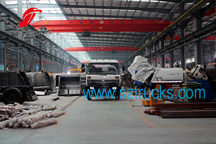5CBM Garbage compactor truck 5CBM Garbage compactor truck