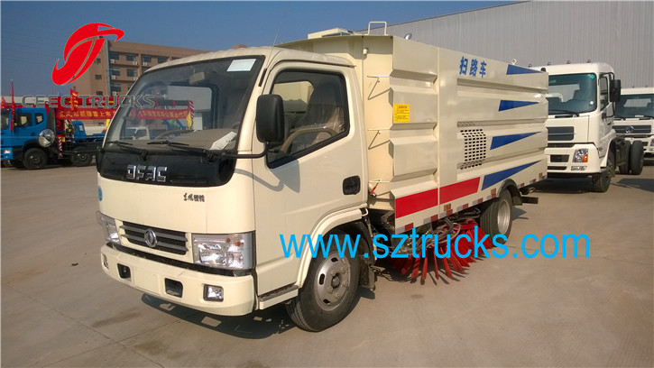 4CBM road sweeper truck