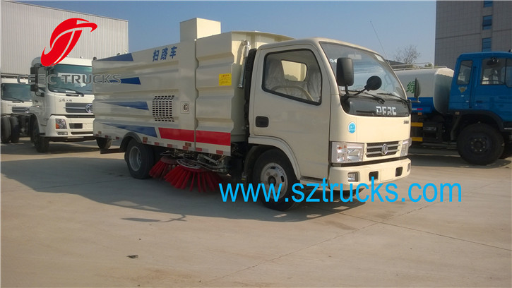 4CBM road sweeper truck