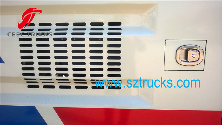 4CBM road sweeper truck