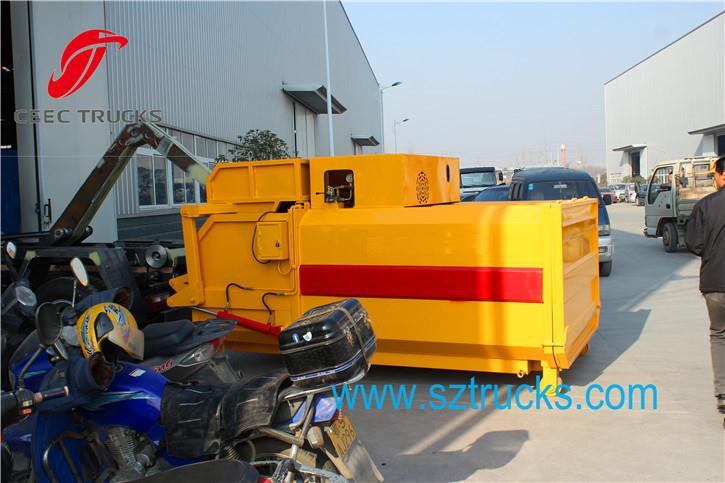4-6CBM Roll on Roll off truck