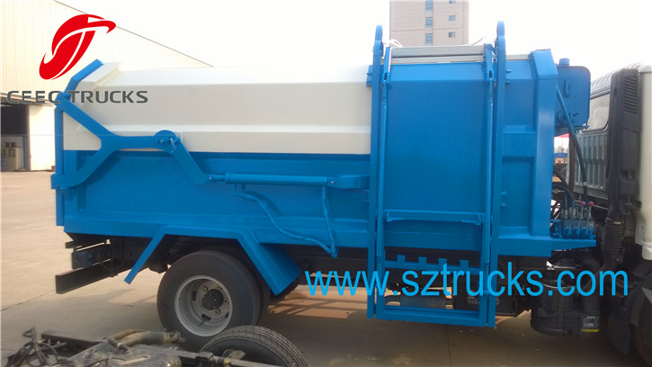 4-6CBM self loading garbage truck