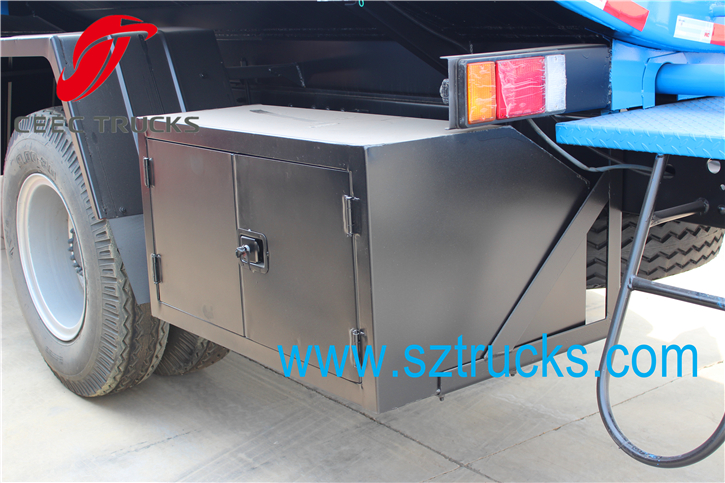 DongFeng 9CBM Water Tanker Truck
