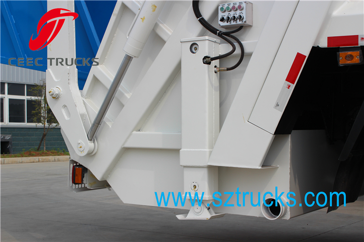 CEEC12CBM Garbage Compression Truck