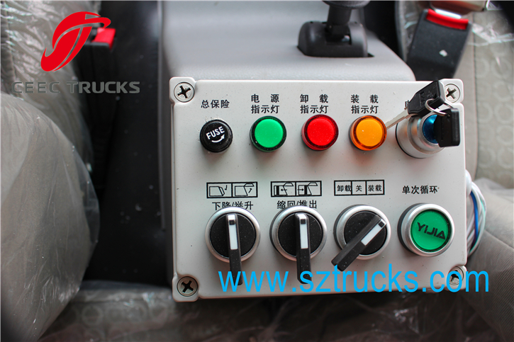 CEEC12CBM Garbage Compression Truck