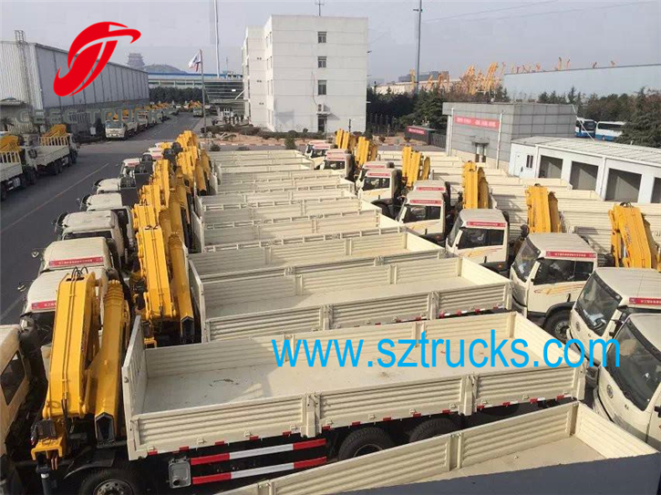 Knuckle boom truck mounted crane in factory