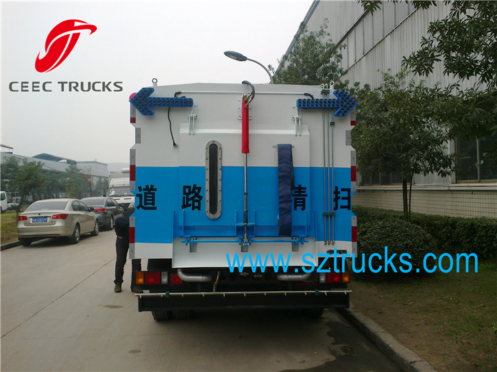 high performance road sweeping truck hot sale