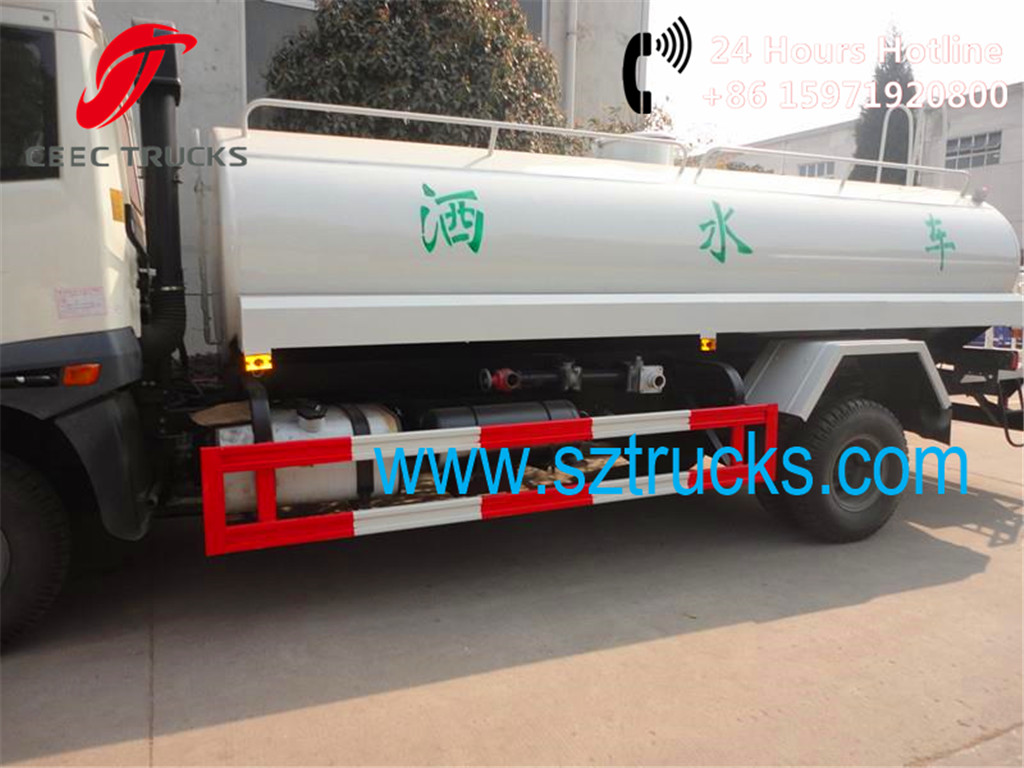FAW 8000Liters water sprinkler tanker trucks for sale