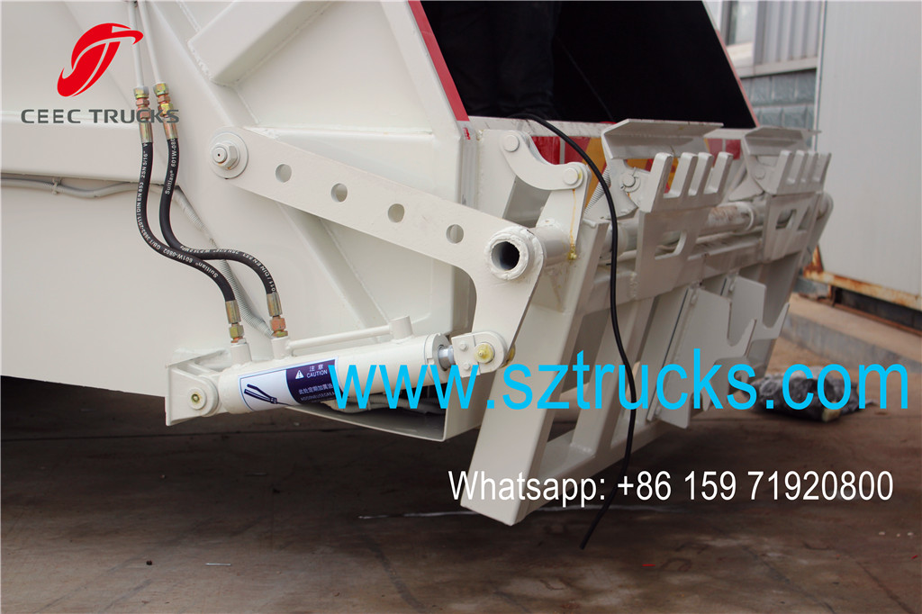 CEEC garbage compactor trucks 240L & 360L garbage bin lifting system 