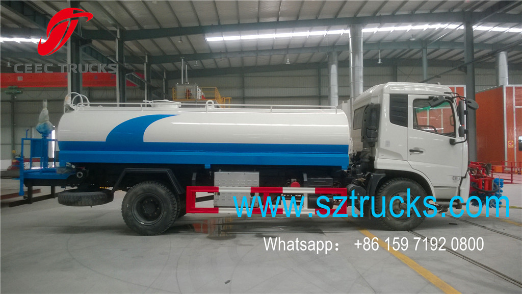 DongFeng Guardrail washing truck
