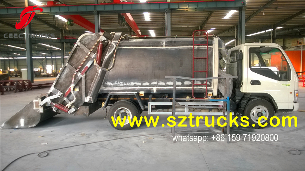 4CBM JAC garbage compactor truck