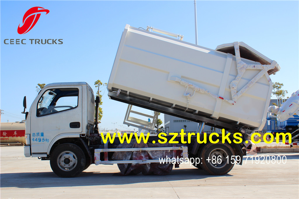 4000liters Side Loading Garbage Truck