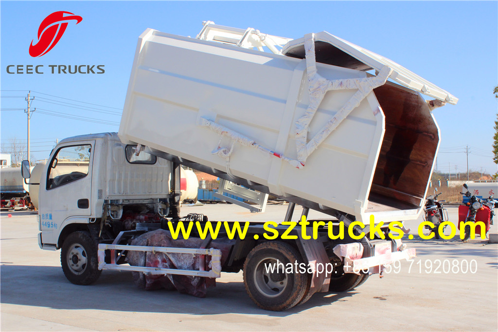 4000liters Side Loading Garbage Truck