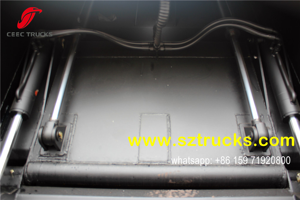 2016 produced 4CBM trash compressor truc