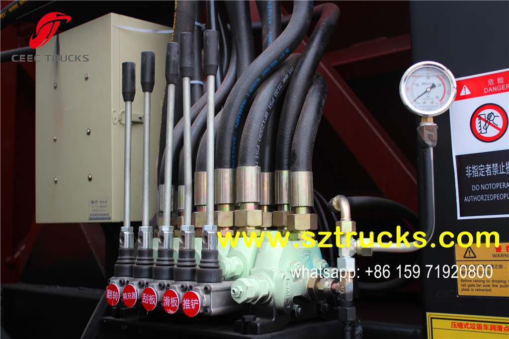 DongFeng 14CBM garbage compactor truck control system