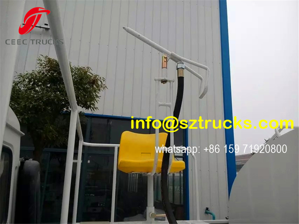 RHD 375HP high pressure jetting truck rear spraying platform