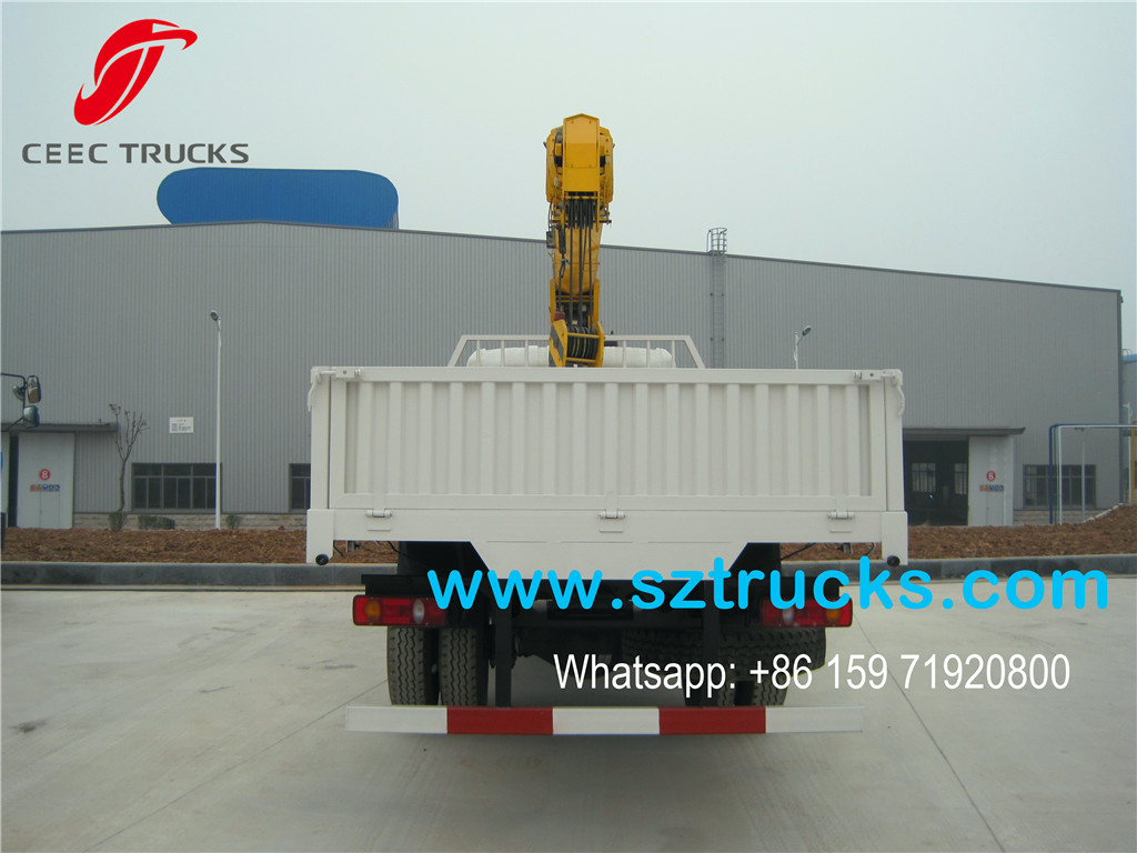 DFAC XCMG 8Tons Truck Mounted Crane