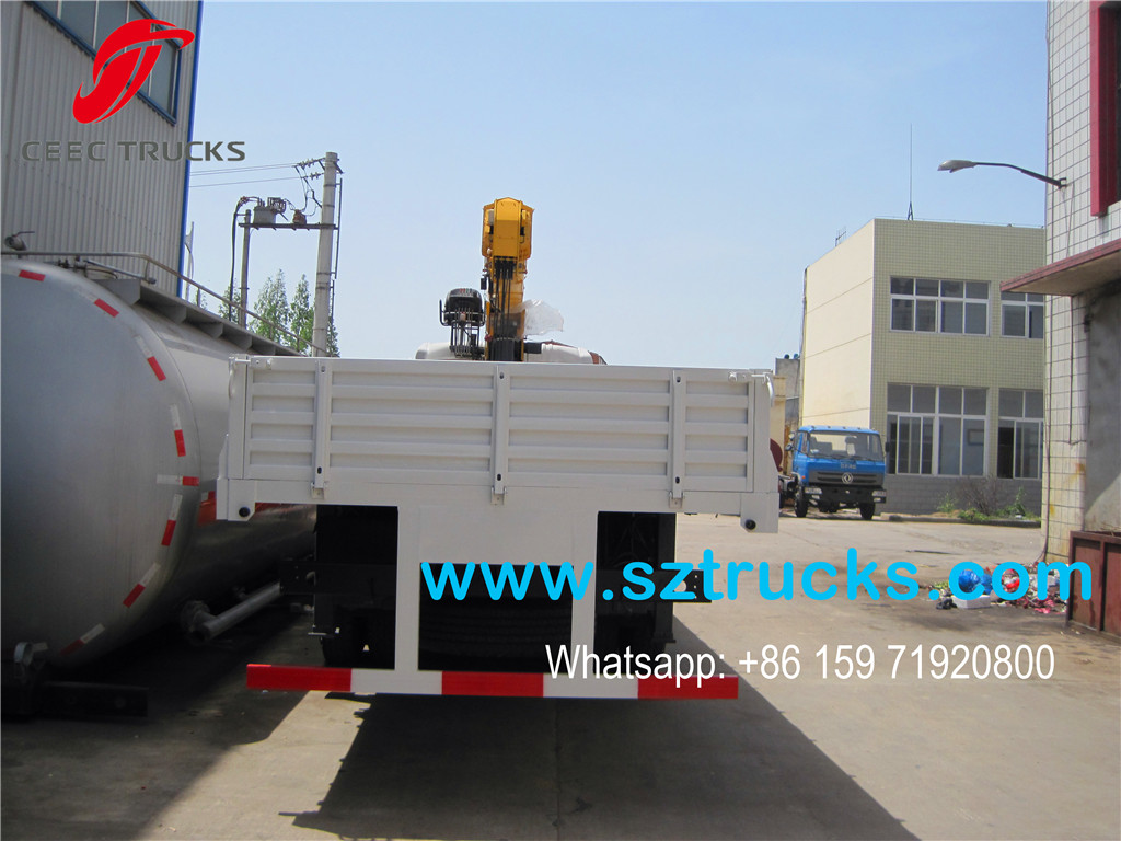 12Tons mounted crane cargo truck