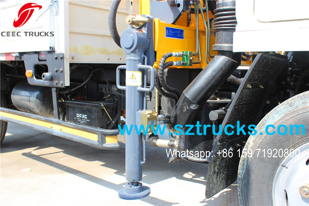 2T XCMG SQ2SK2Q Truck Mounted Crane