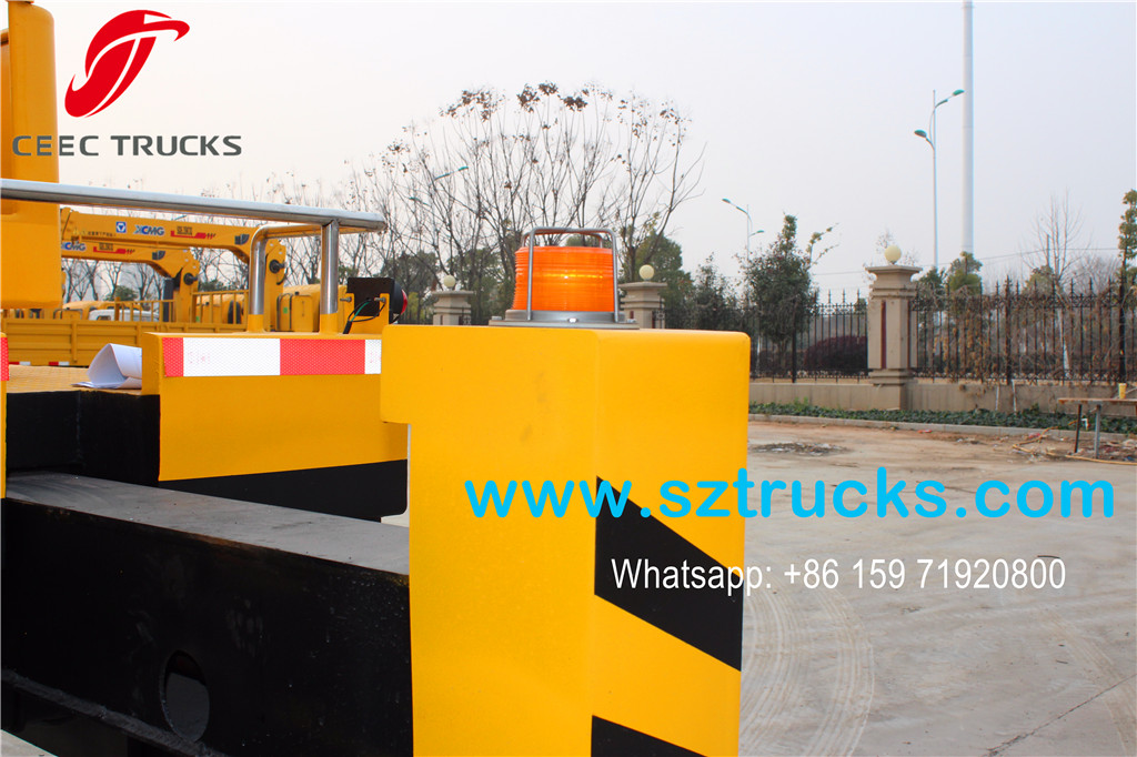 ISUZU 18m Aerial Working Platform worning lamp