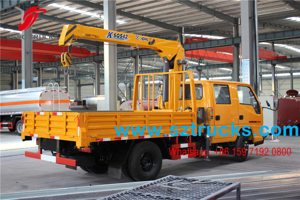 JMC 2T Boom mounted cargo truck for Costa Rica