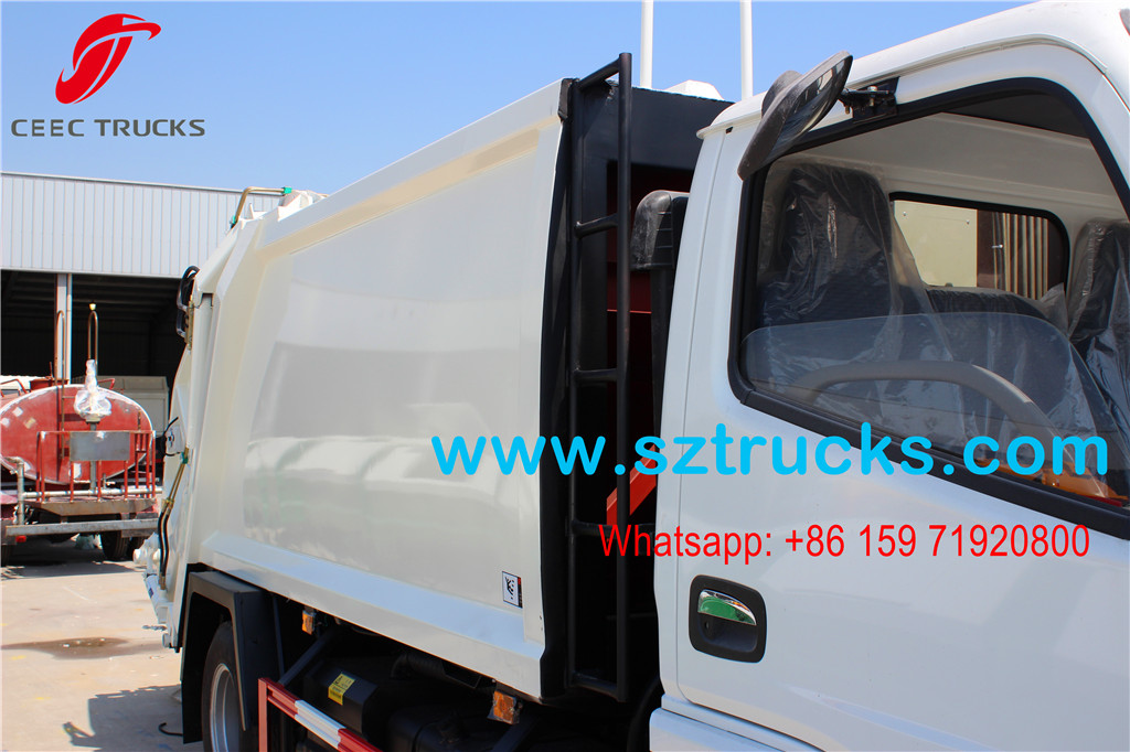 Lowest price sale 4000Liters Compression Refuse Truck ladder