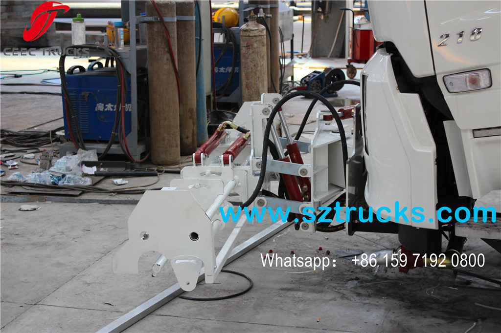 8000L High pressure jetting truck front spraying system