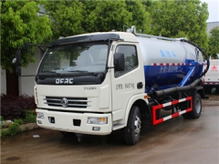5-6CBM Vacuum Sewage Suction Truck pump truck