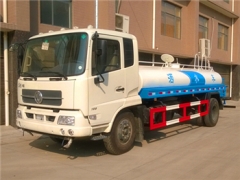 8000liters liquid water tanker trucks hot sale low price