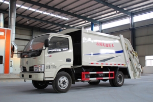4CBM refuse compactor sanitation truck hot sale